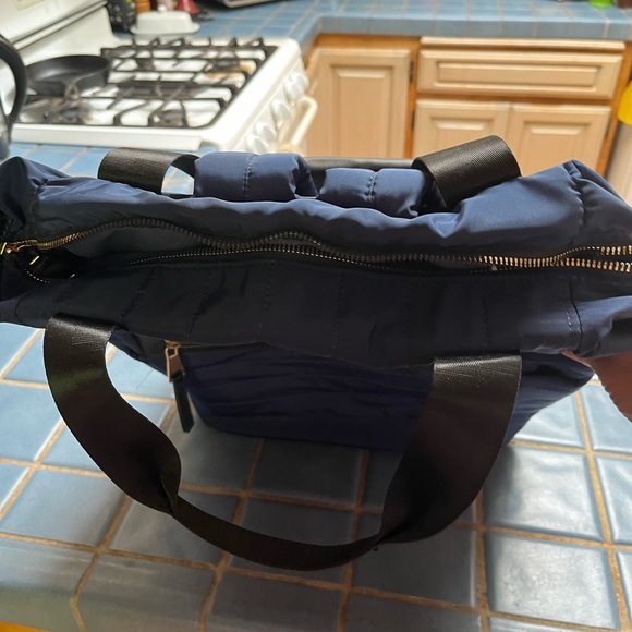 Adrienne Vittadini backpack - Picture 9 of 9